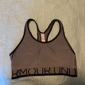 Under Armour Women’s Sports Bra Medium